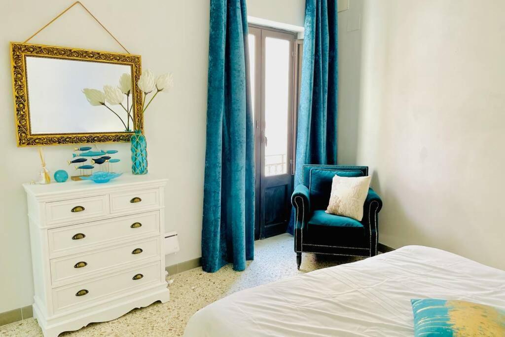 Trapani Centro Storico Apartment, Great Central Location! All New Furniture And Appliances! Exterior photo
