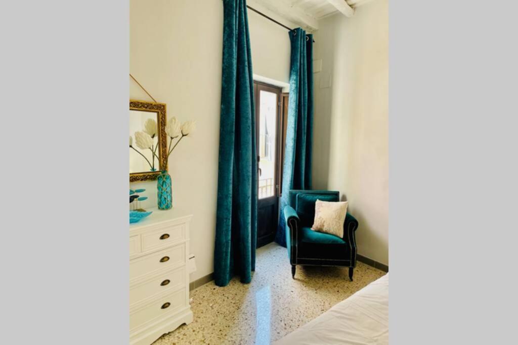 Trapani Centro Storico Apartment, Great Central Location! All New Furniture And Appliances! Exterior photo