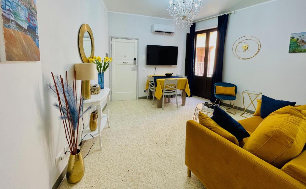 Trapani Centro Storico Apartment, Great Central Location! All New Furniture And Appliances! Exterior photo